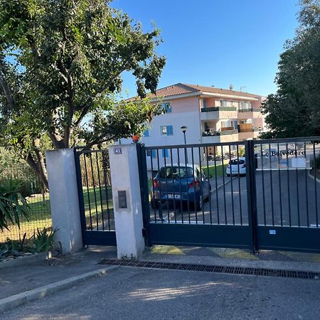 Charme Et Calme Leilighet Marseille Eksteriør bilde